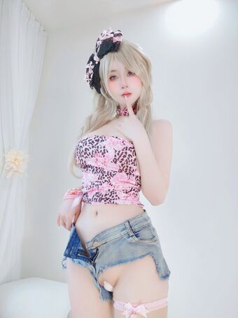 baiyin811 Alastonkuvavuotoja OnlyFansista 415