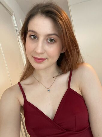 Adele Cooper Alastonkuvavuotoja OnlyFansista 18