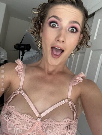 Ahanu Reed Alastonkuvavuotoja OnlyFansista 69