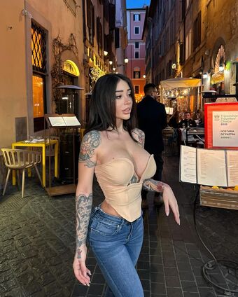 Alex Mucci Alastonkuvavuotoja OnlyFansista 67