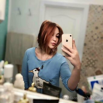Alisabriz Alastonkuvavuotoja OnlyFansista 23