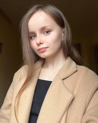 Alisaya Alastonkuvavuotoja OnlyFansista 13
