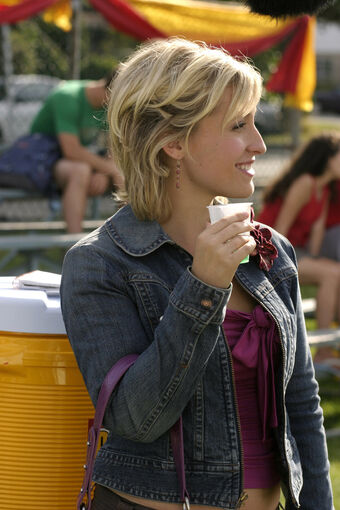 Allison Mack Alastonkuvavuotoja OnlyFansista 52