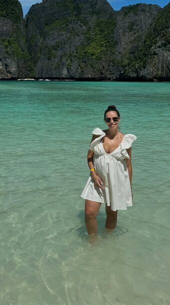 Allyson Alastonkuvavuotoja OnlyFansista 49