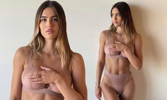 Amelia Hamlin Alastonkuvavuotoja OnlyFansista 21