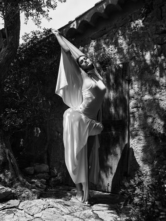 Amelia Hamlin Alastonkuvavuotoja OnlyFansista 29