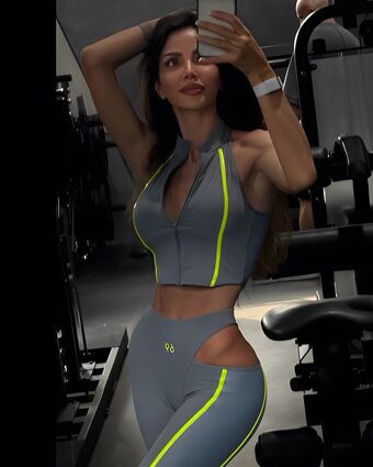 Aminova Inna Alastonkuvavuotoja OnlyFansista 325