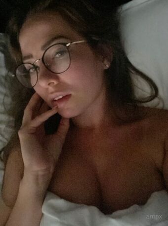 ampxposed Alastonkuvavuotoja OnlyFansista 13