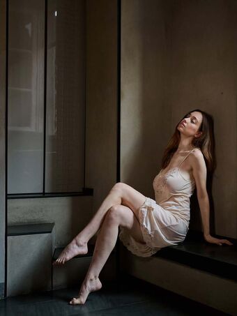 Anna Collini Alastonkuvavuotoja OnlyFansista 34
