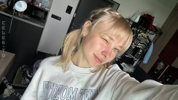 anyuta18 Alastonkuvavuotoja OnlyFansista 99