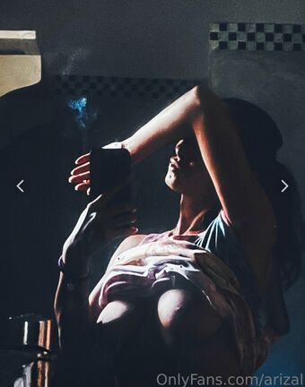 arizal Alastonkuvavuotoja OnlyFansista 31
