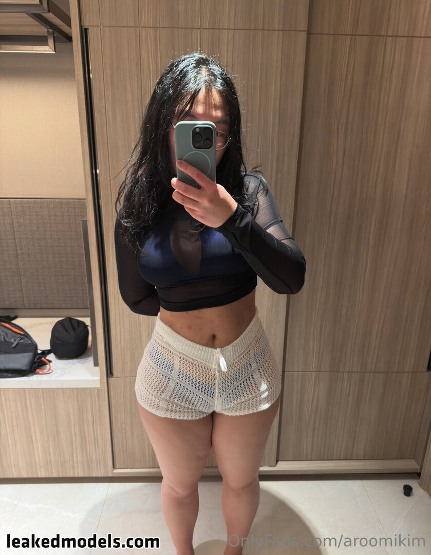 Aroomi Kim  aroomikim  aroomikimm Alastonkuvavuotoja OnlyFansista 24 -  Vuotaneet Mallit