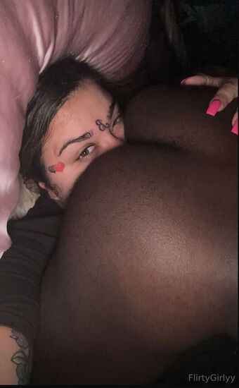 Asseatingqueen Alastonkuvavuotoja OnlyFansista 16