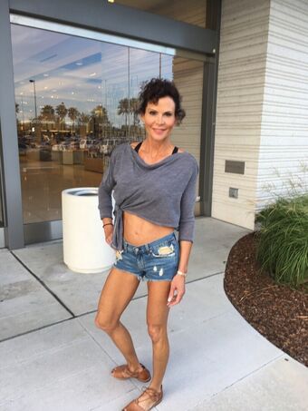 atomicmilf3 Alastonkuvavuotoja OnlyFansista 4