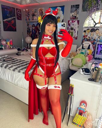 Avanti Alastonkuvavuotoja OnlyFansista 48