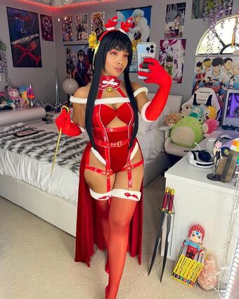 Avanti Alastonkuvavuotoja OnlyFansista 50