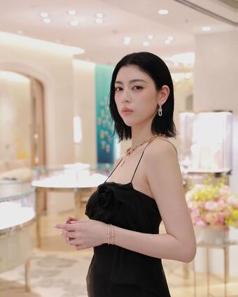Ayaka Miyoshi