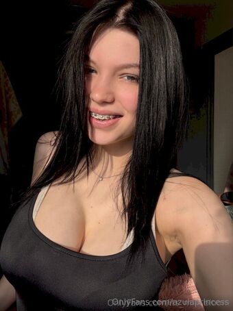 azulaprincess Alastonkuvavuotoja OnlyFansista 22