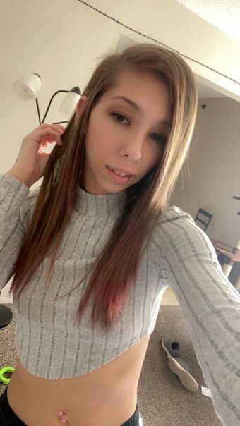 badgalbae Alastonkuvavuotoja OnlyFansista 12