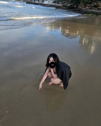 bambi_jesuis Alastonkuvavuotoja OnlyFansista 10