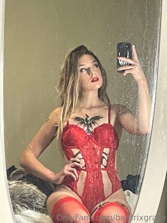beatrixgrace Alastonkuvavuotoja OnlyFansista 15