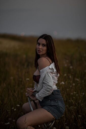 Beatriz Braz Alastonkuvavuotoja OnlyFansista 36