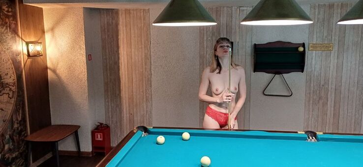 belkasis Alastonkuvavuotoja OnlyFansista 7