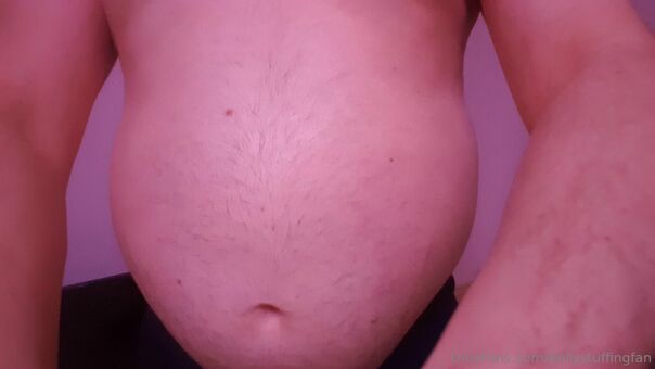 bellystuffingfan Alastonkuvavuotoja OnlyFansista 27