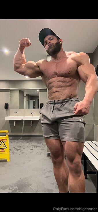 bigconnor Alastonkuvavuotoja OnlyFansista 25