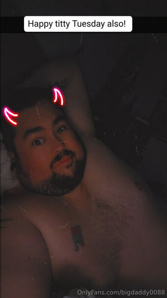 bigdaddy0088 Alastonkuvavuotoja OnlyFansista 18