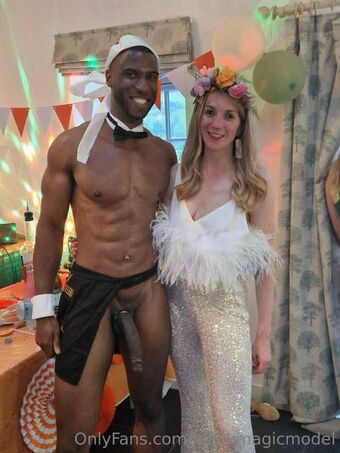 Black Magic Alastonkuvavuotoja OnlyFansista 2