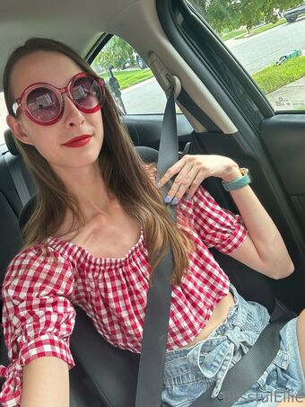 blissfulellie