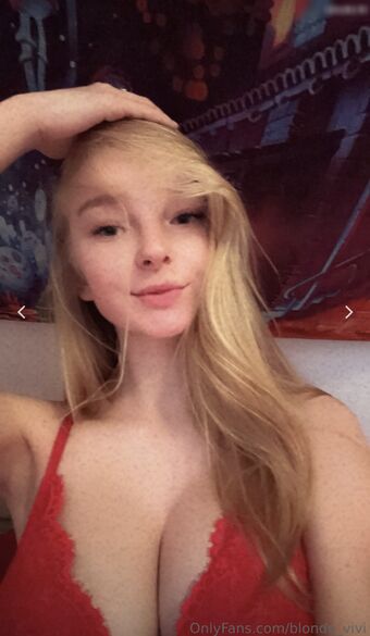 blonde_vivi