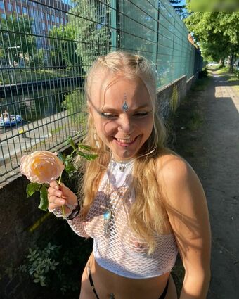 blondeluna