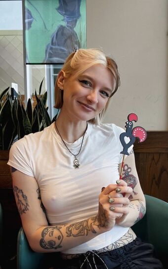 Bludaisy Alastonkuvavuotoja OnlyFansista 6