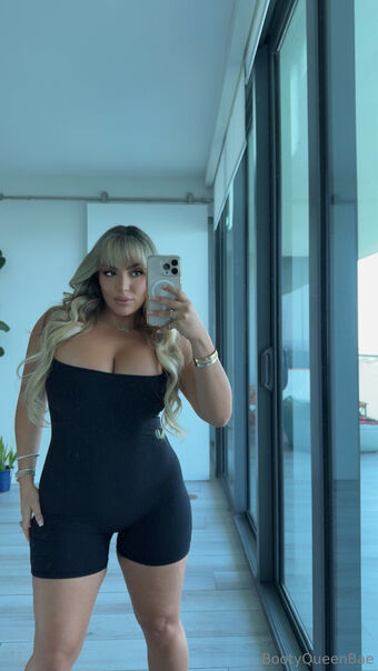 bootyqueenbae Alastonkuvavuotoja OnlyFansista 94