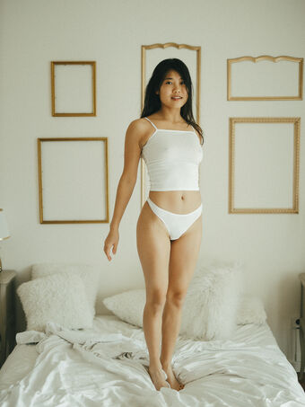 Boudoir Alastonkuvavuotoja OnlyFansista 386