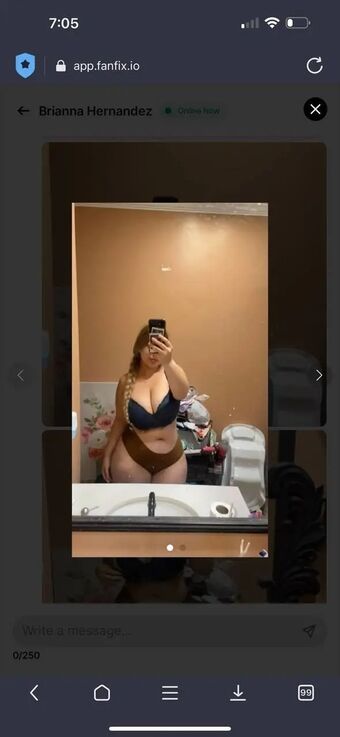 Brianna Alastonkuvavuotoja OnlyFansista 59