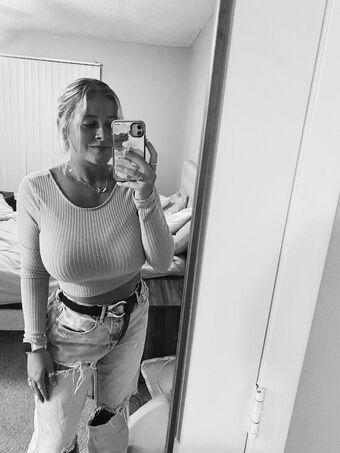 Bridget N Alastonkuvavuotoja OnlyFansista 20