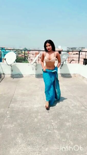 Brishti Samaddar Alastonkuvavuotoja OnlyFansista 11