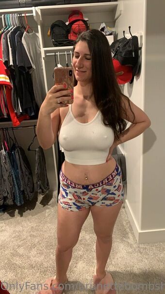 brunettebombshell13 Alastonkuvavuotoja OnlyFansista 39