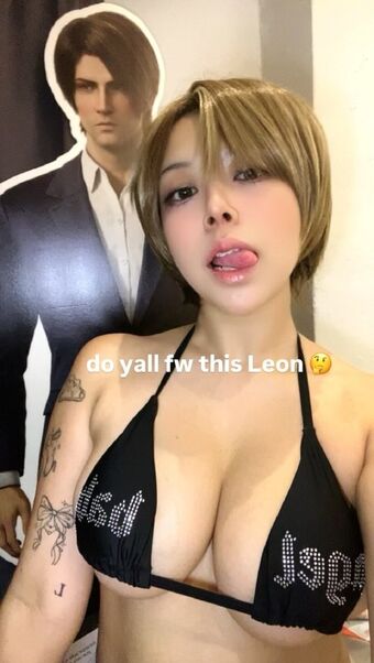 Bunnyfei Alastonkuvavuotoja OnlyFansista 24