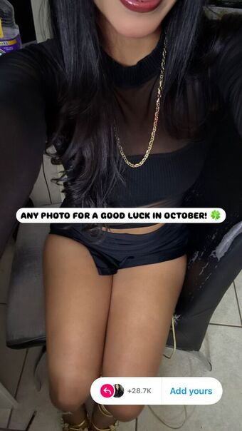 bvbyskitty Alastonkuvavuotoja OnlyFansista 27