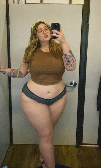 cakexface Alastonkuvavuotoja OnlyFansista 37
