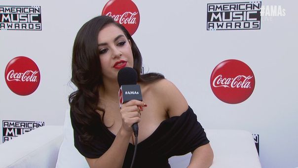 Charli-xcx