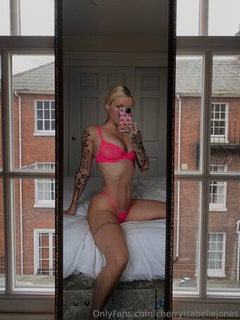 cherryisabellejones