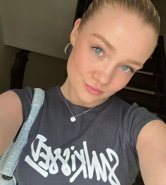 chiaratews Alastonkuvavuotoja OnlyFansista 16