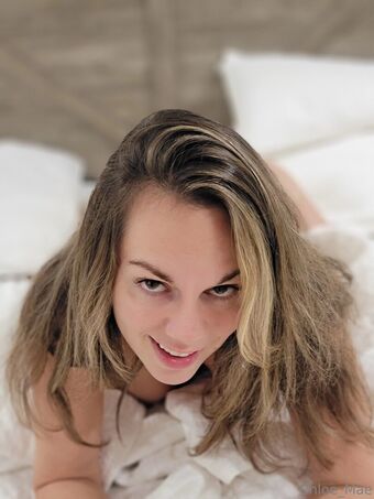 chloemaefree