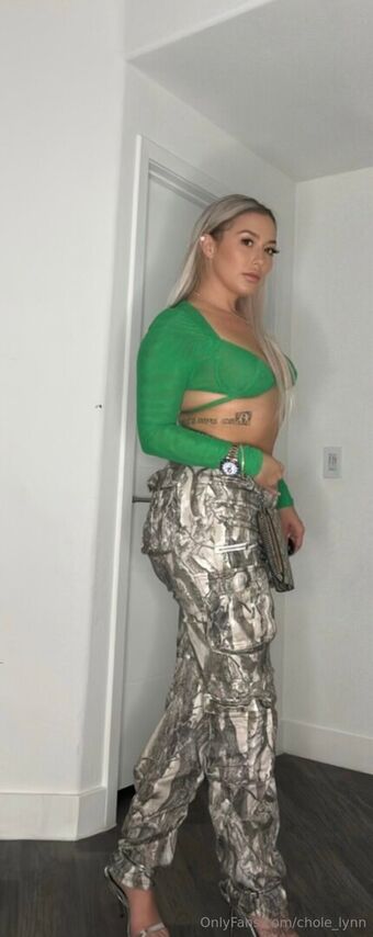 chole_lynn.send.nudes