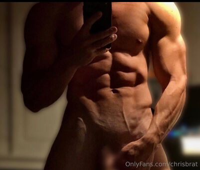 chrisbrat Alastonkuvavuotoja OnlyFansista 9